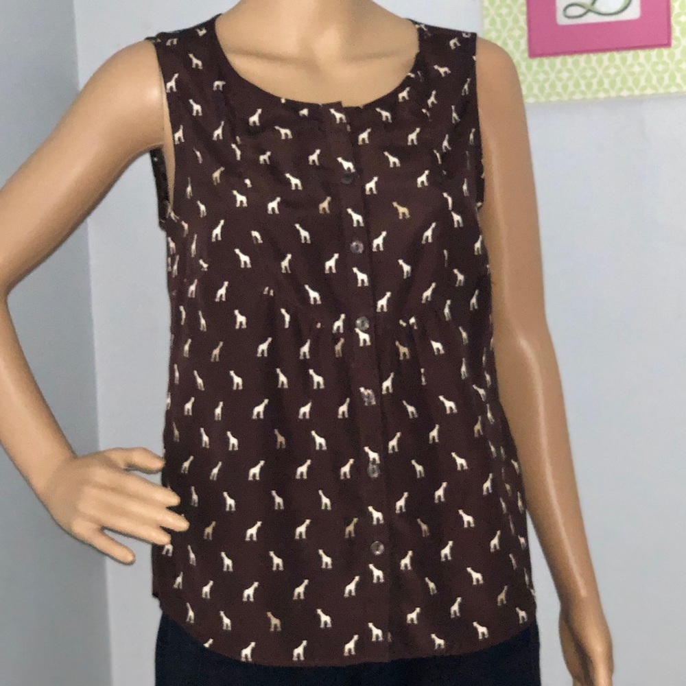 Brown Giraffe Top Croft & Barrow Size XS